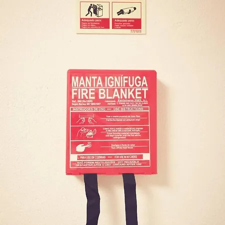 Small House With Private Park And Yard * Terrugem