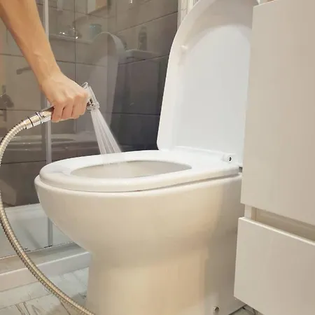 Prázdninový dům Small House With Private Park And Yard