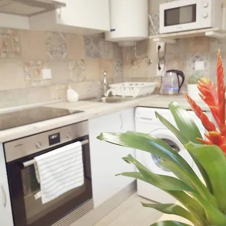 Small House With Private Park And Yard بيت للعطل Terrugem