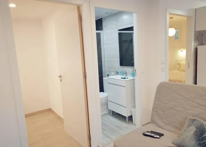 Small House With Private Park And Yard Semesterbostad Terrugem