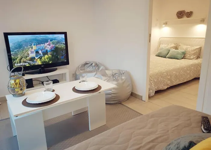 بيت للعطل Small House With Private Park And Yard Terrugem