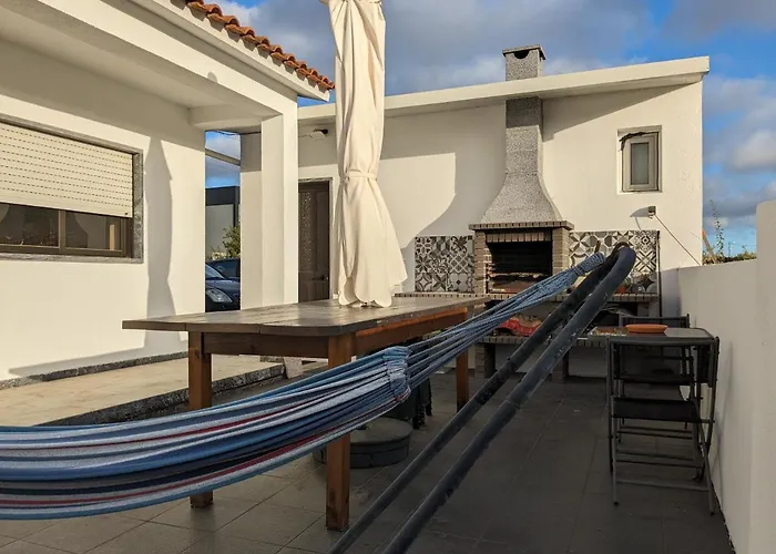 Small House With Private Park And Yard بيت للعطل Terrugem