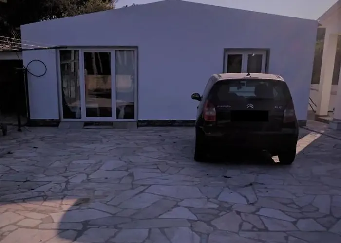 Small House With Private Park And Yard